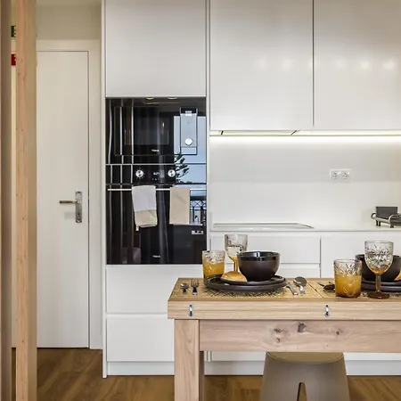 Apartamento Imperatriz Iii - By Wehost Funchal (Madeira)